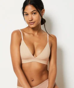 Etam Bra No. 8 - The Wireless Triangle Bra LIN Fashion