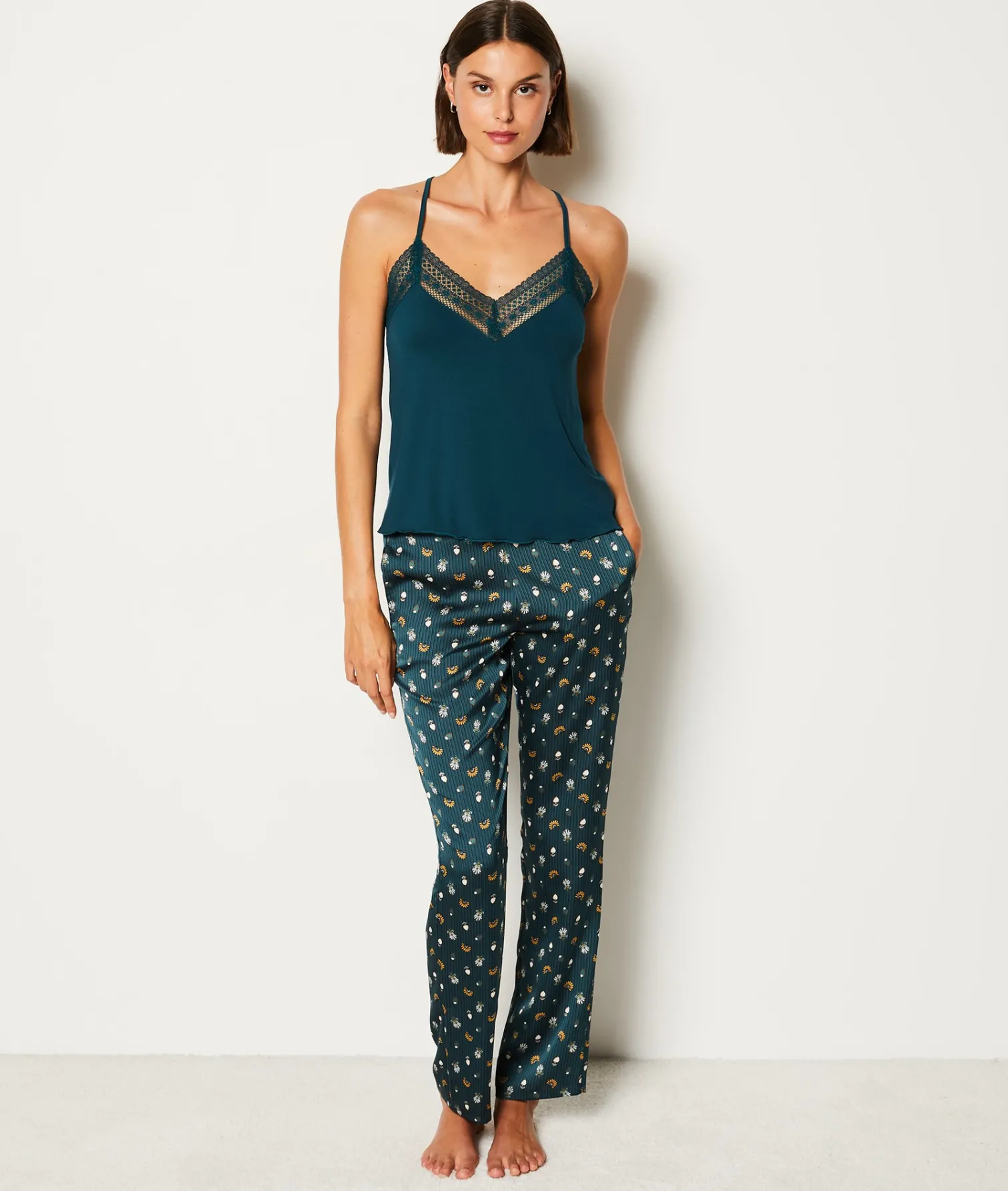 Etam Camisole with thin straps GREEN Flash Sale
