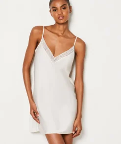 Etam Short Satin Nightdress ECRU Hot