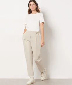 Etam Trousers with a cigarette cut SAND Fashion