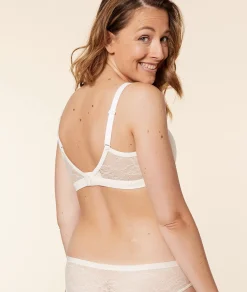 Etam Wireless Lightly Lined Post-Mastectomy Bra ECRU Hot